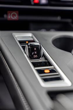 ڤۆڵکسواگن ئەتڵەس کرۆس سپۆرت